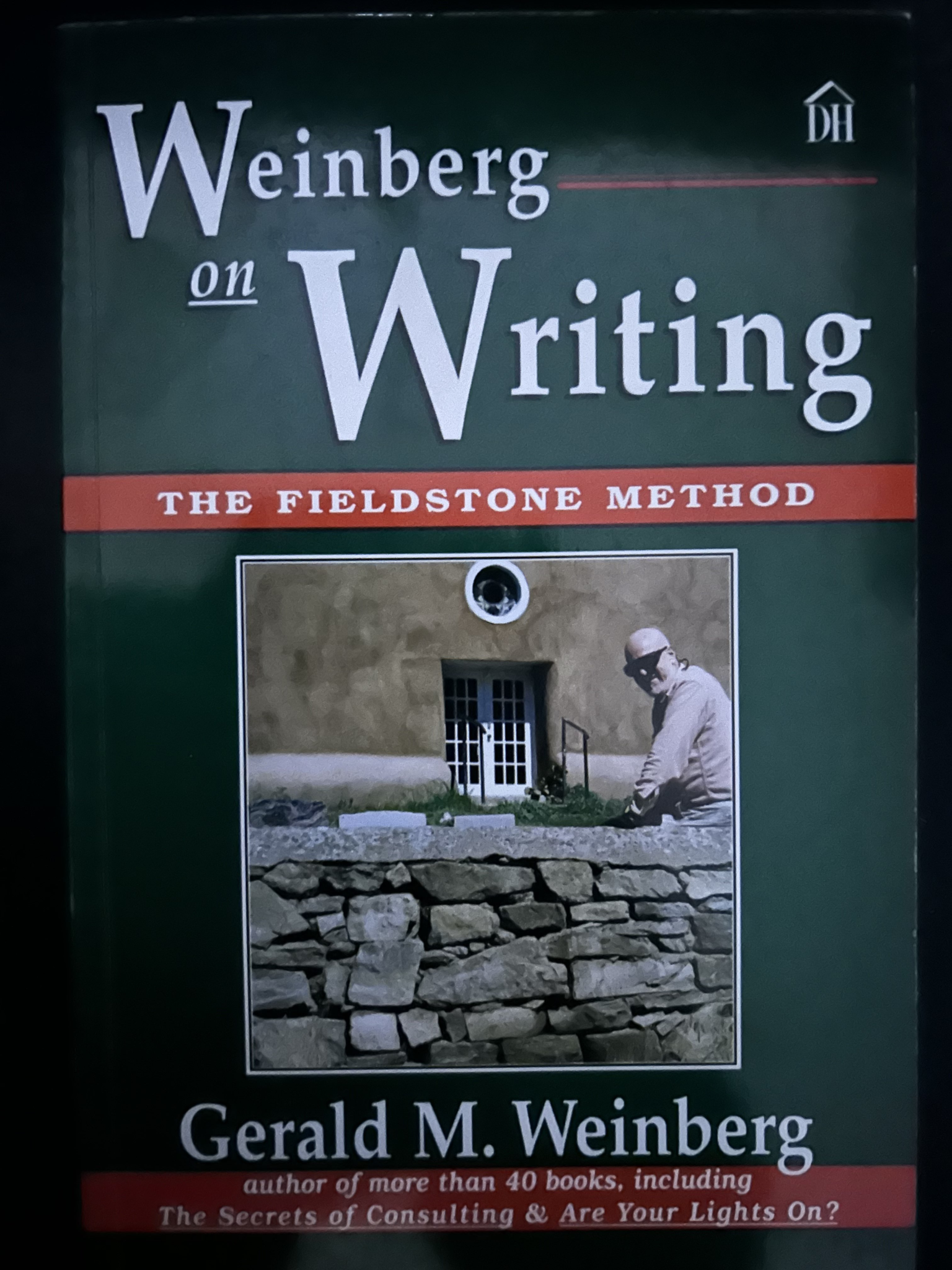 Remembering Jerry Weinberg: Weinberg on Writing – The Fieldstone Method